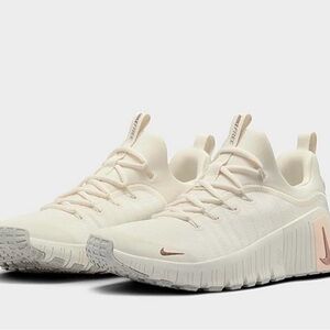 Nike Metcon, beige size 9